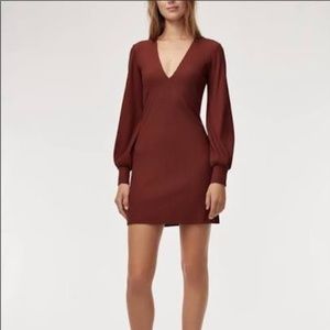 Aritzia Wilfred Jeanne Dress in Cider Gold